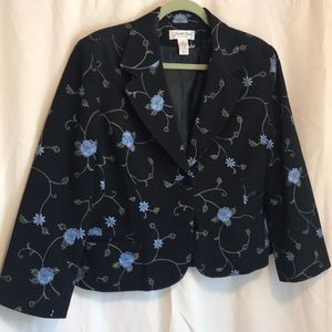 Gorgeous ladies blazer!